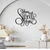 WallXpert metalni zidni ukras DEC-BL003, natpis „Home Sweet Home”, 40 x 40 cm, crni
