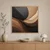 WallXpert uramljena slika na platnu Cc-K-Ah-1013, apstraktni talasi u crnoj, braon i bež boji, 60 x 60 cm