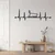 WallXpert metalni zidni ukras 5046, mačka na liniji otkucaja srca, 45 x 15 cm, crni