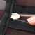 Lohas Neseser, Crni