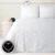 Odeja 200×220 cm pregrinjalo za odejo 340 g/m2 bela reliefna ribja kost