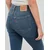Levis 725 HIGH RISE BOOTCUT Modra
