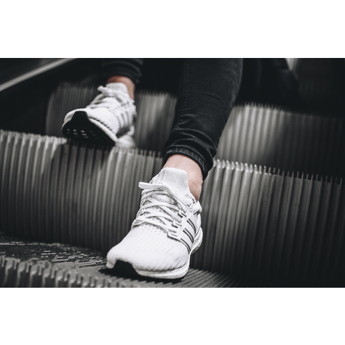 Ultra boost triple white 4.0 clearance