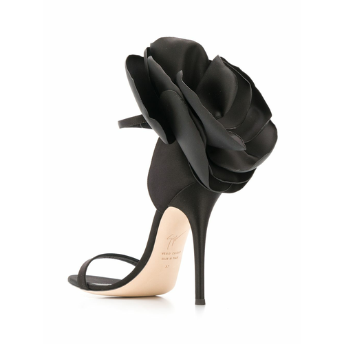 Giuseppe zanotti discount peony sandals