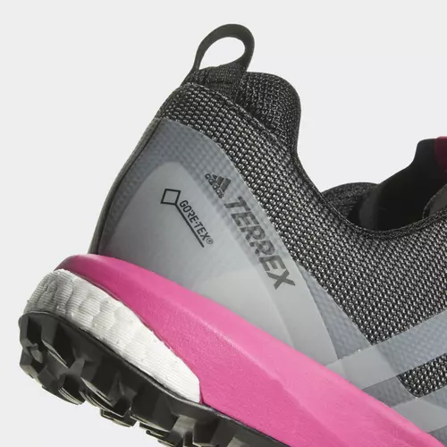 adidas TERREX AGRAVIC GTX W enske patike za tr anje siva AQ0233