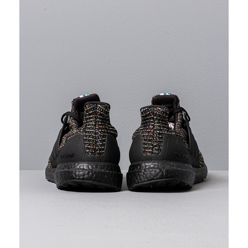 adidas UltraBOOST m Core Black Core Black Glow Green G54001