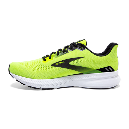Brooks deals launch 8