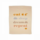 Odeja Lena 75 x 100 cm iz organskega bombaža, Eat, sleep, dream, repeat - peščena