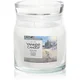Yankee Candle Winter Walk dišeča sveča 368 g