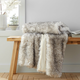 Siva odeja iz umetnega krzna 130x170 cm Arctic Fox – Catherine Lansfield