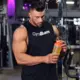 GymBeam Moška majica brez rokavov Cut Off XL
