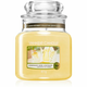 YANKEE CANDLE Homemade Herb Lemonade dišeča sveča Classic srednja 411 g