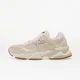 Sneakers New Balance 9060 Moonbeam/ Sea Salt/ Black Asp EUR 40.5