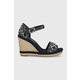 Sandale Tommy Hilfiger FW0FW06935 TH MONOGRAM DENIM WEDGE za žene, boja: tamno plava, klin peta