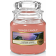 Yankee Candle Klasična Dišeča sveča v kozarcu majhna Cliffside Sunrise 104 g