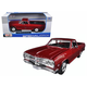 MAISTO Metalni model autića 1:24 1965 Chevrolet 31977 višnja