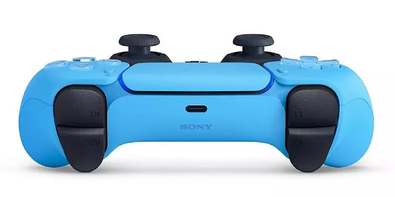PS5, Z novim inovativnim igralnim ploščkom PS5™, ki se ponaša s haptičnim odzivom in dinamičnimi sprožilnimi učinki2 izkusite pristnejšo in izjemno realistično igričarsko izkušnjo1.
